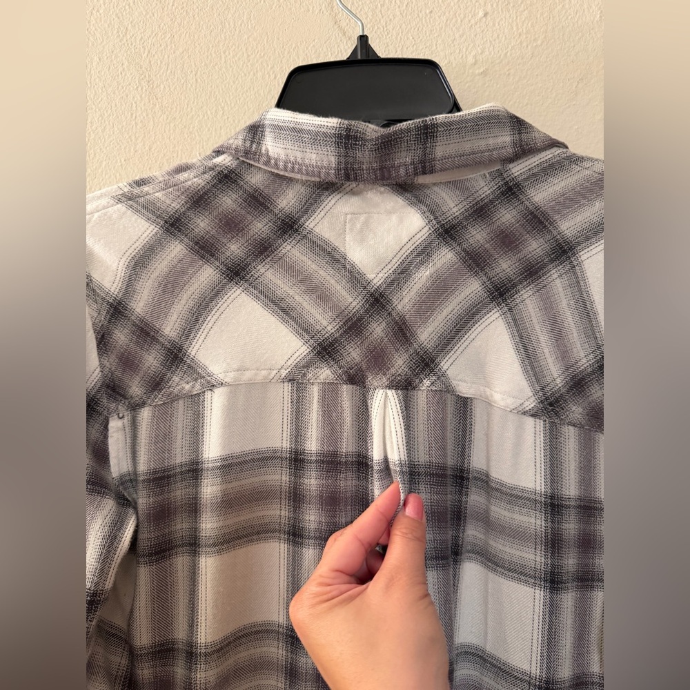 Rails Hunter Button Up Plaid Long Sleeve Shirt - Picture 9 of 12